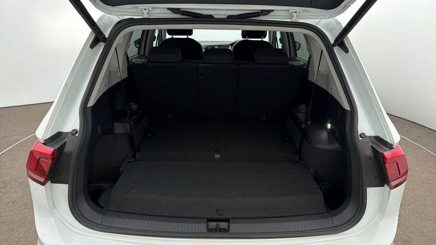 Used Volkswagen Tiguan Allspace 2022 for sale - 78016057: Photo 16