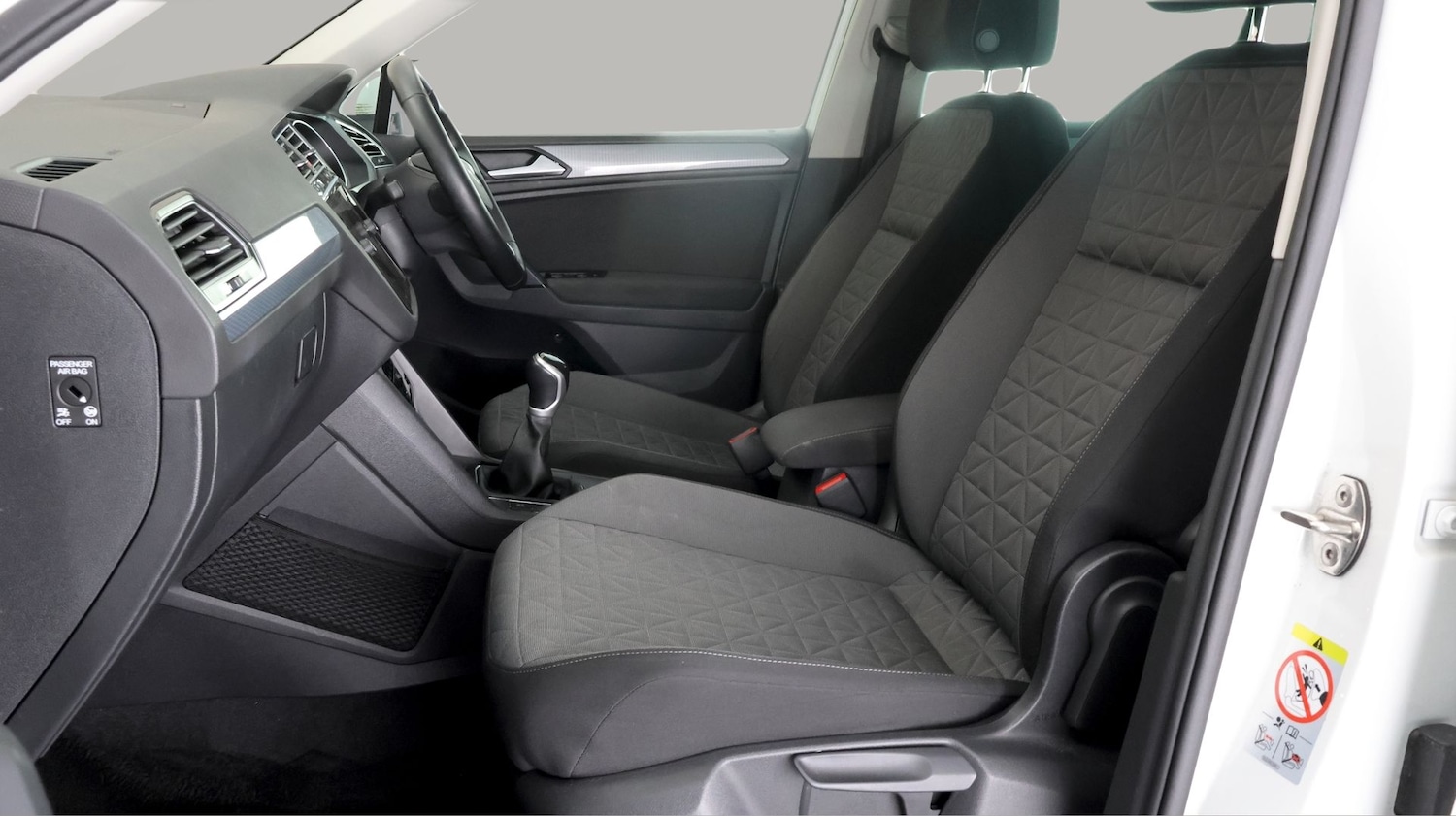 Used Volkswagen Tiguan 2021 for sale - 77998160: Photo 14