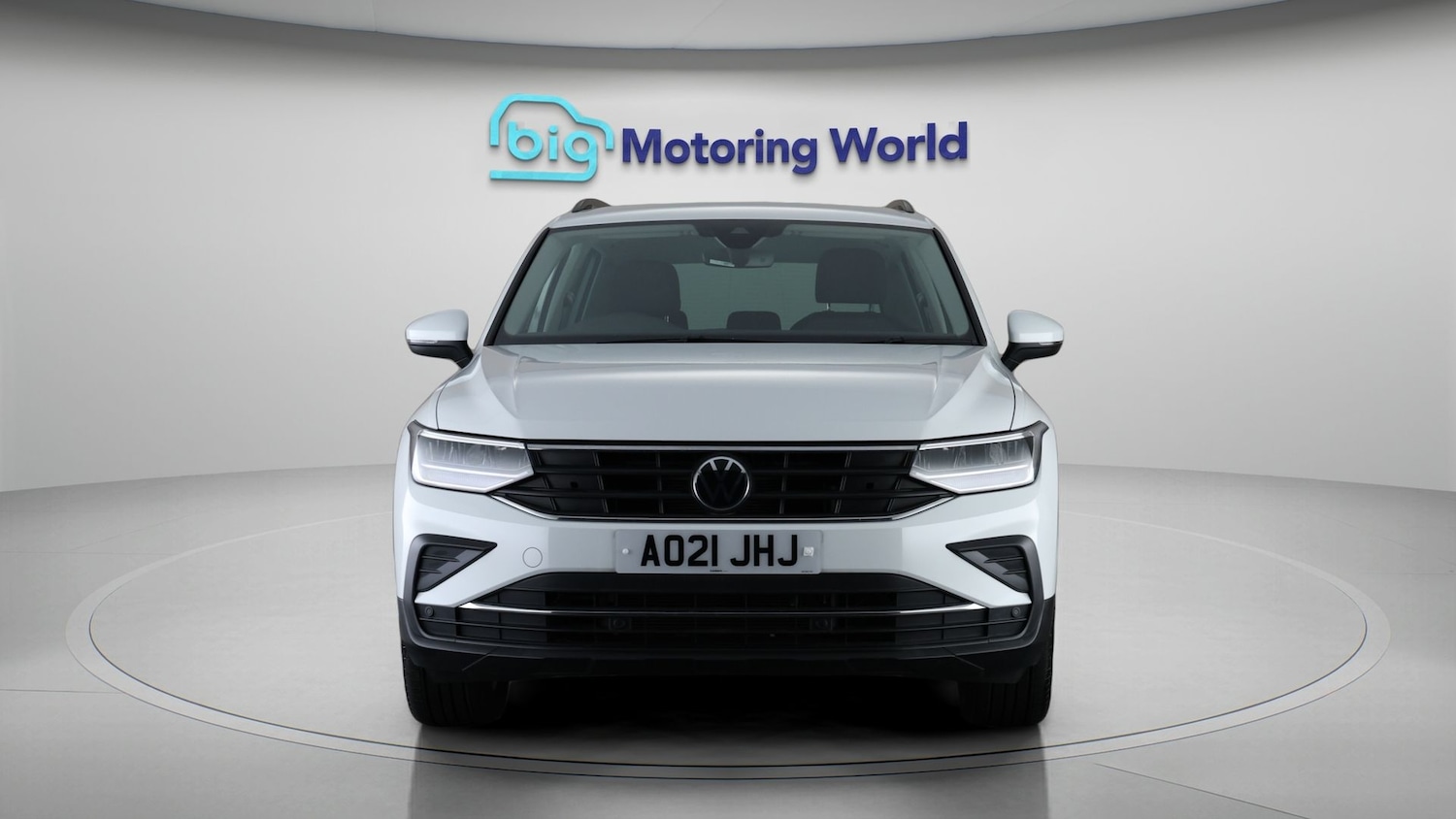 Used Volkswagen Tiguan 2021 for sale - 77998160: Photo 2