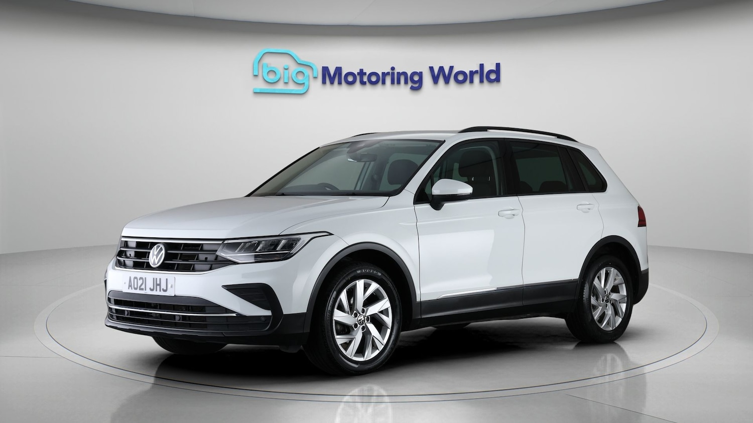 Used Volkswagen Tiguan 2021 for sale - 77998160: Photo 3
