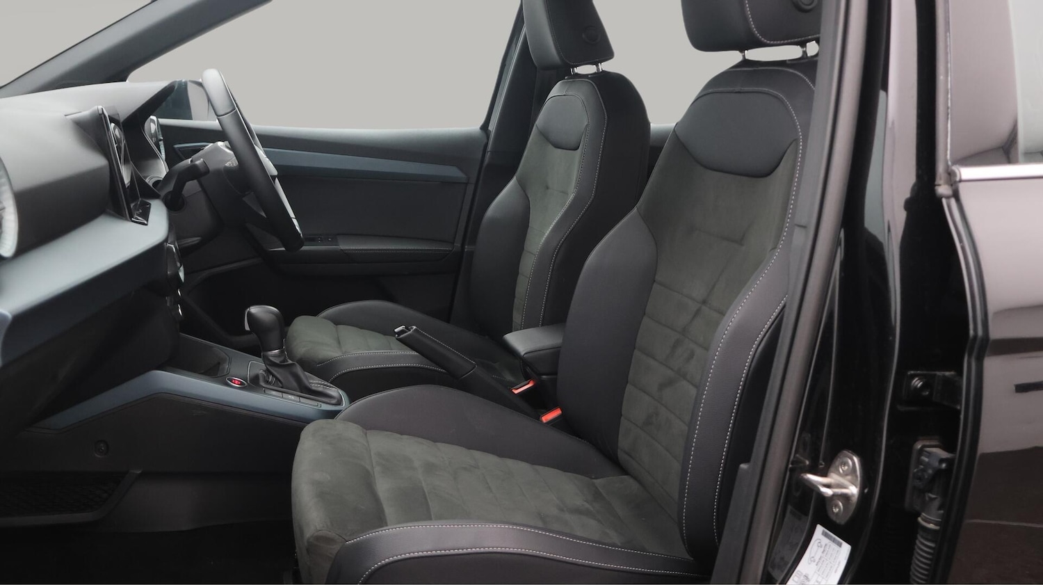 Used SEAT Arona 2024 for sale - 76377481: Photo 15