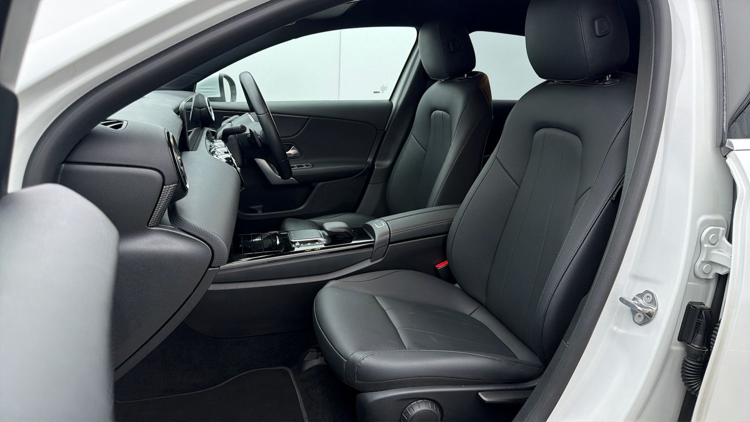 Used Mercedes-Benz A-Class 2023 for sale - 78004189: Photo 13