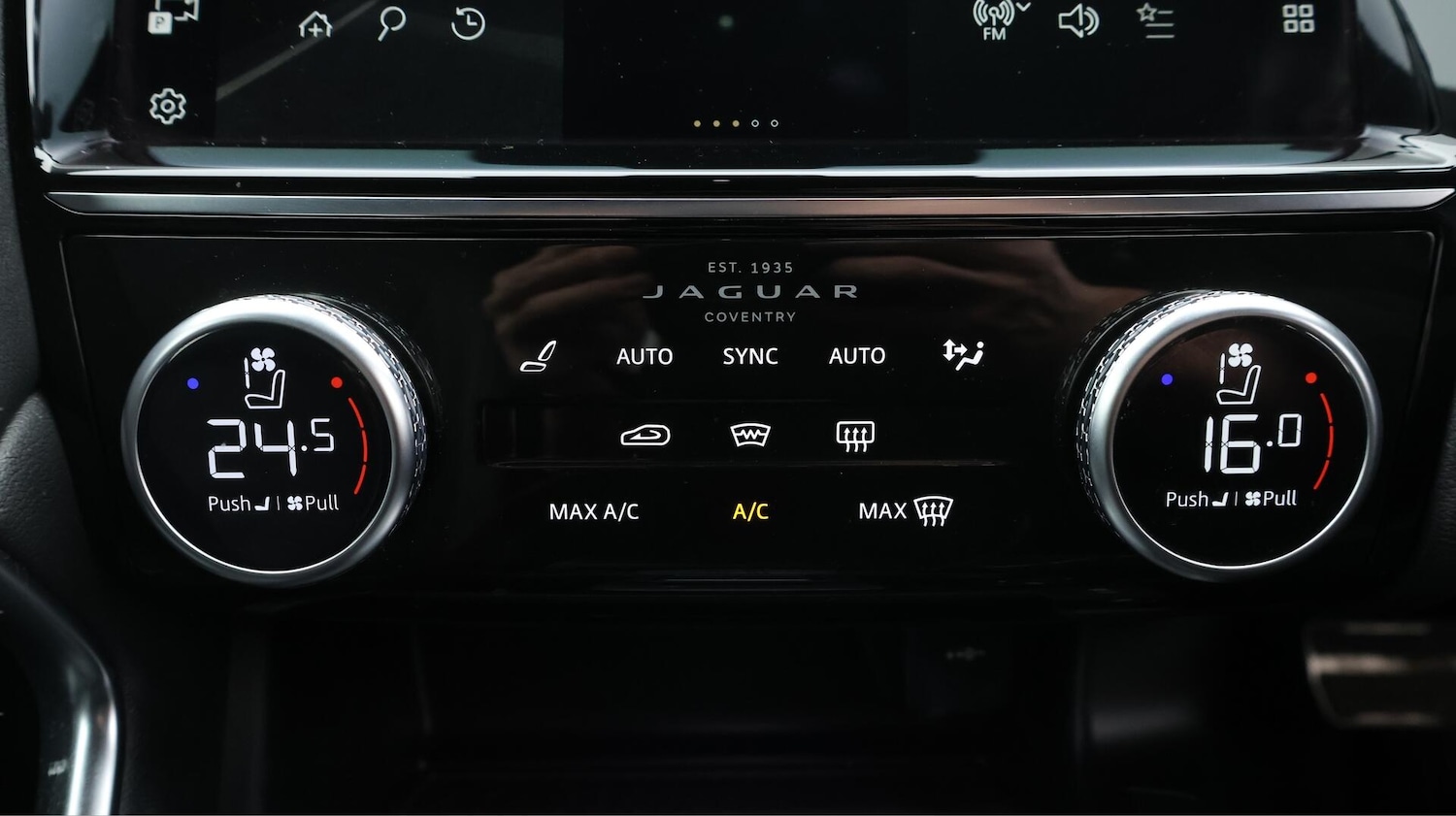 Used Jaguar E-Pace 2021 for sale - 76620367: Photo 13