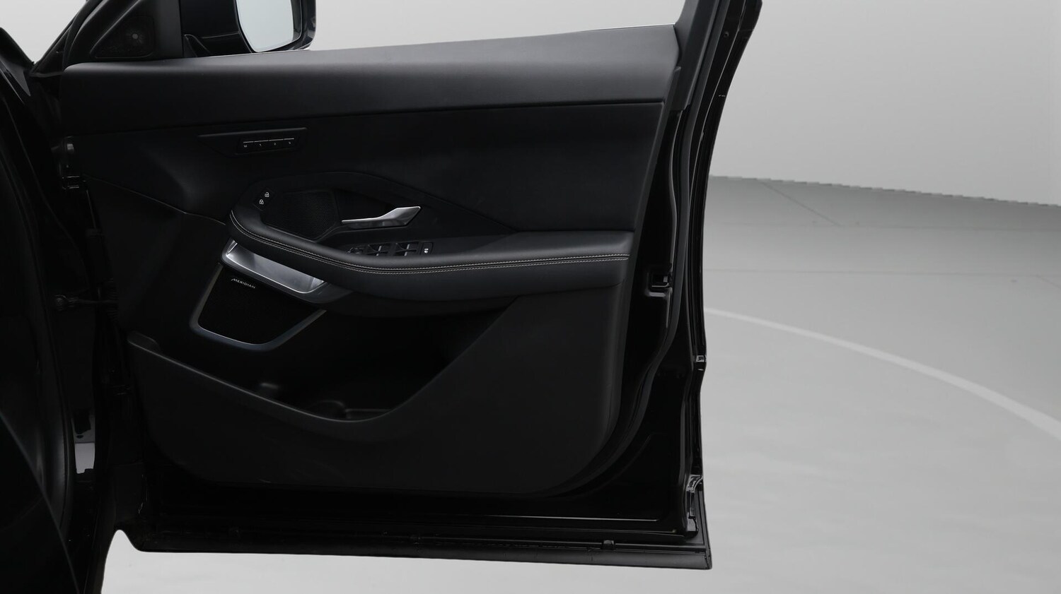 Used Jaguar E-Pace 2021 for sale - 76620367: Photo 16