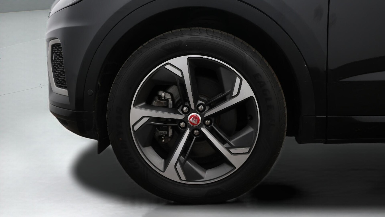 Used Jaguar E-Pace 2021 for sale - 76620367: Photo 19