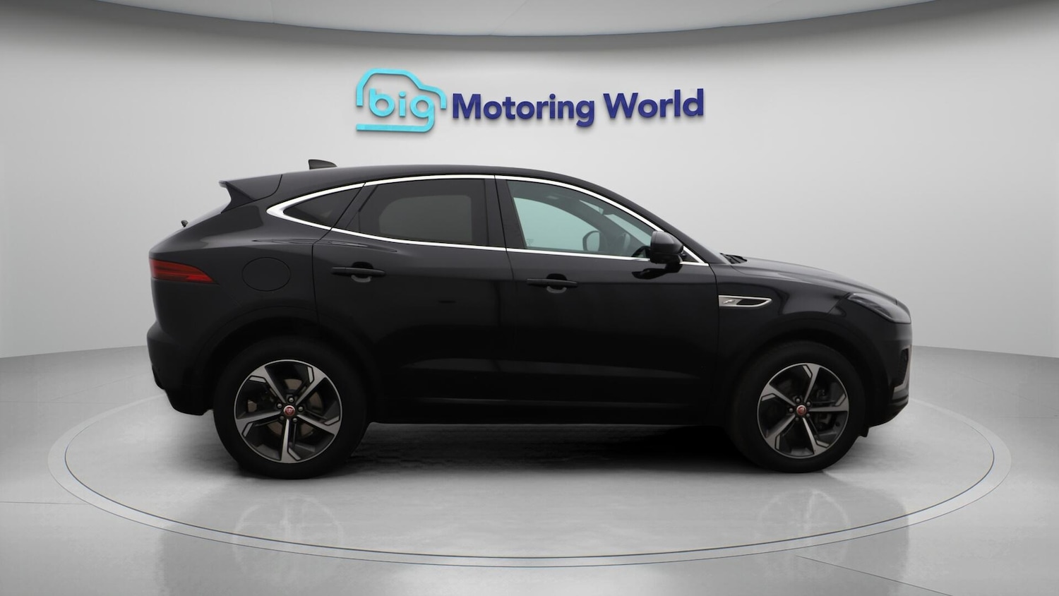 Used Jaguar E-Pace 2021 for sale - 76620367: Photo 9