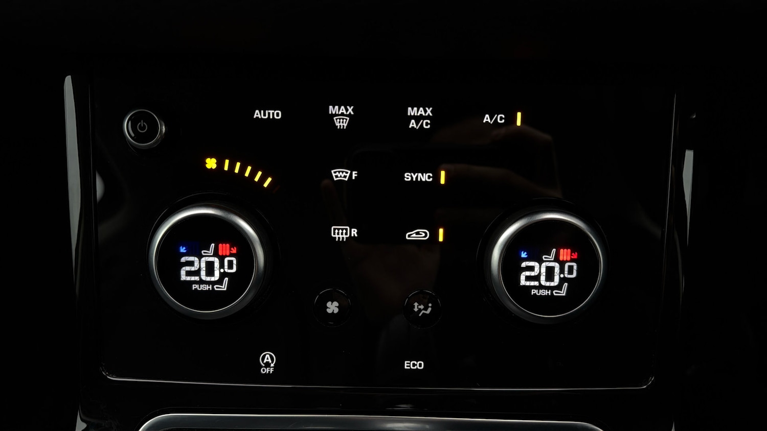 Used Land Rover Range Rover Evoque 2022 for sale - 77998608: Photo 11