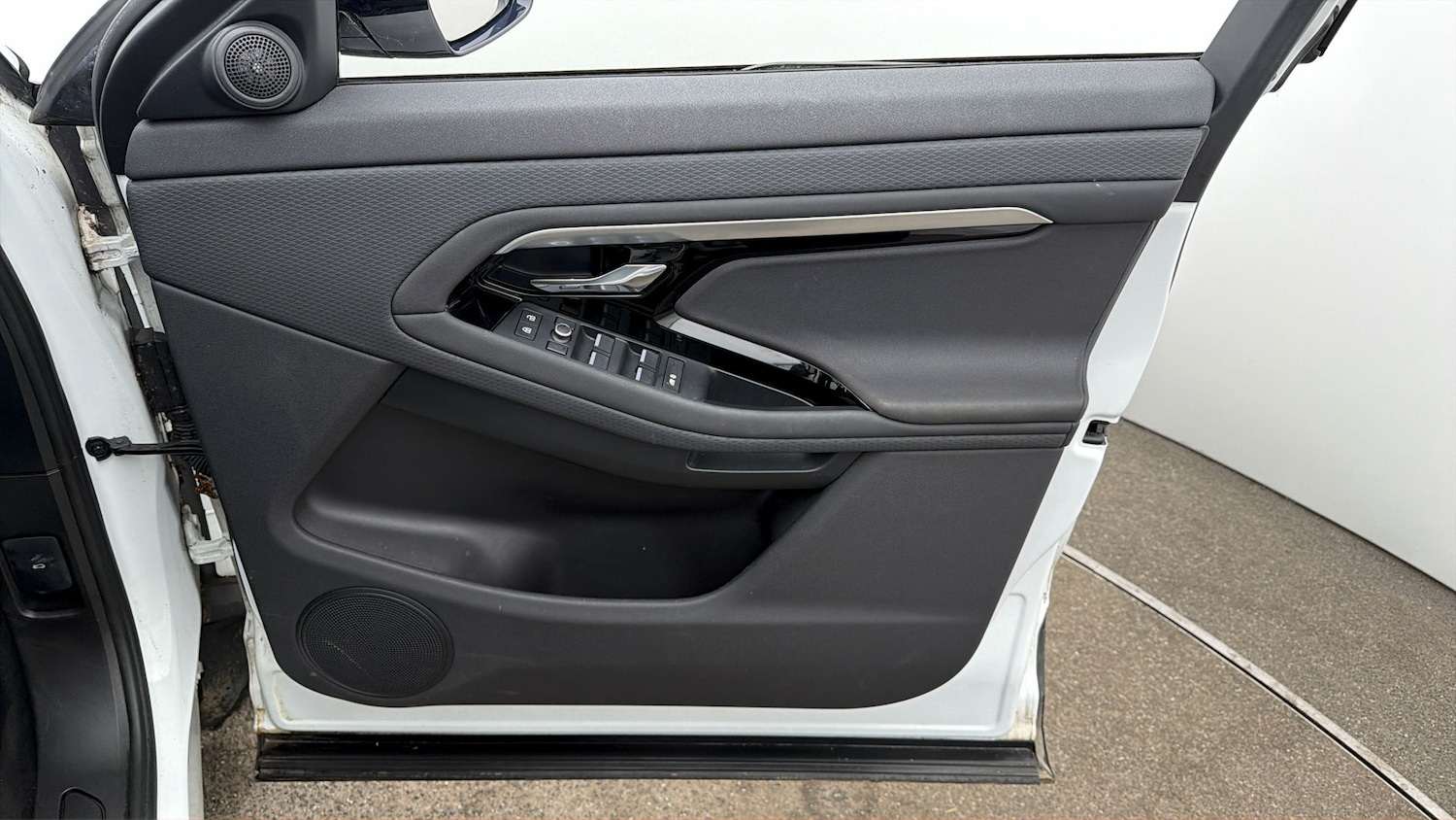 Used Land Rover Range Rover Evoque 2022 for sale - 77998608: Photo 14