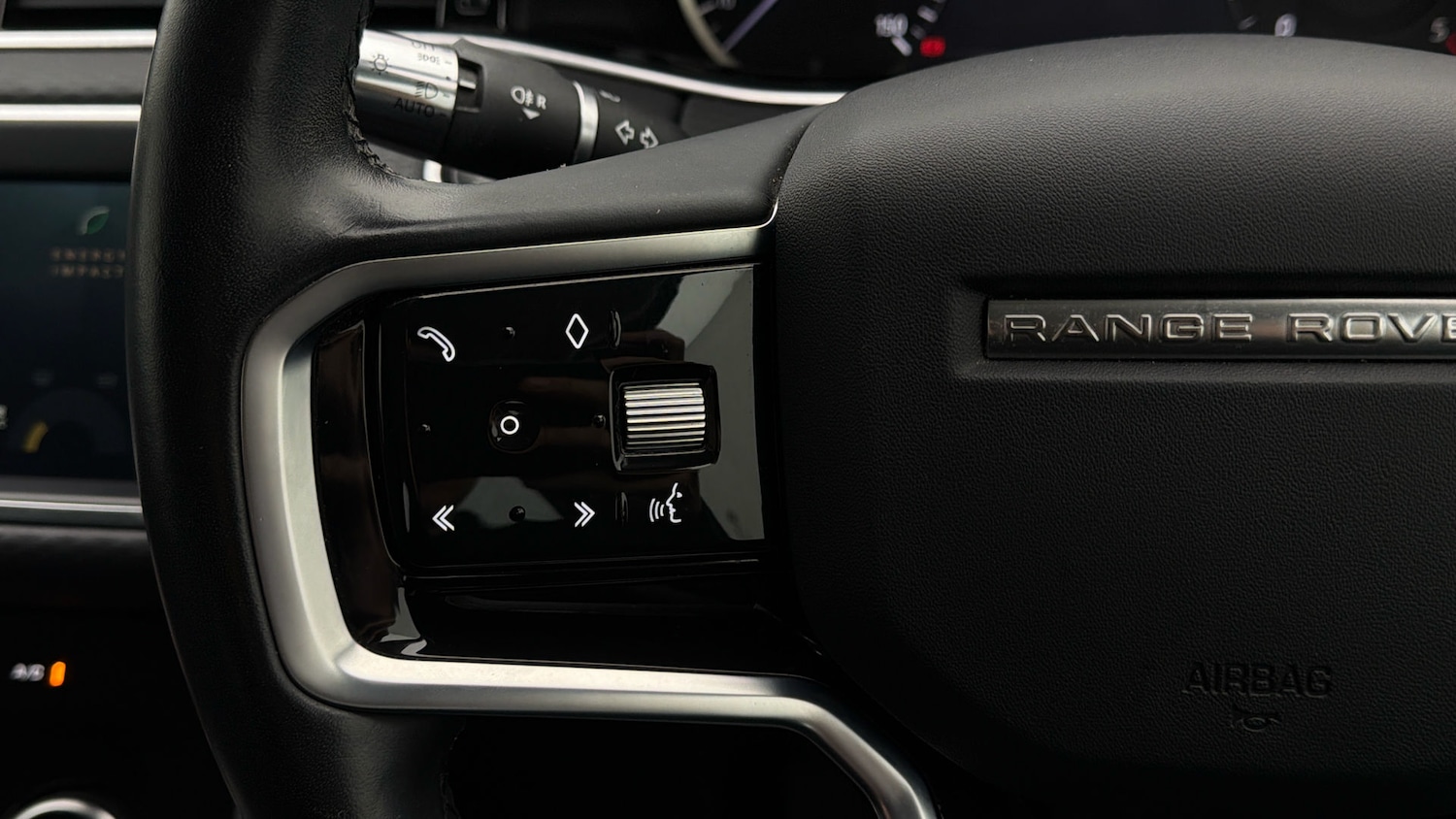 Used Land Rover Range Rover Evoque 2022 for sale - 77998608: Photo 21