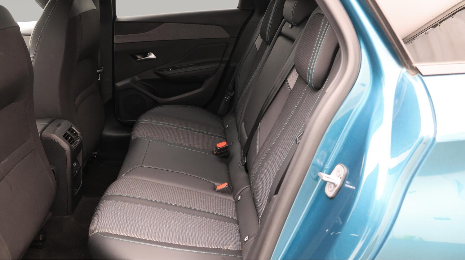 Used Peugeot 308 SW 2023 for sale - 76388507: Photo 17