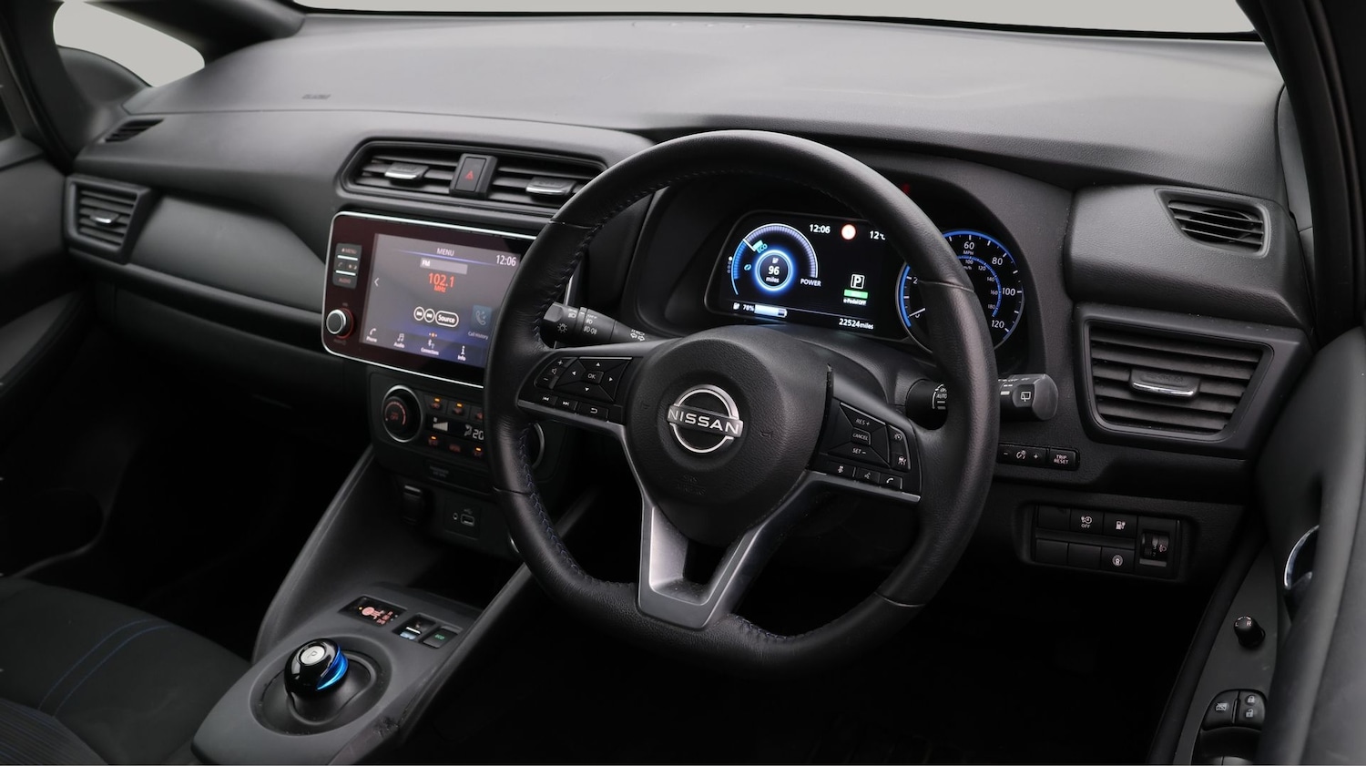 Used Nissan Leaf 2022 for sale - 77349978: Photo 9