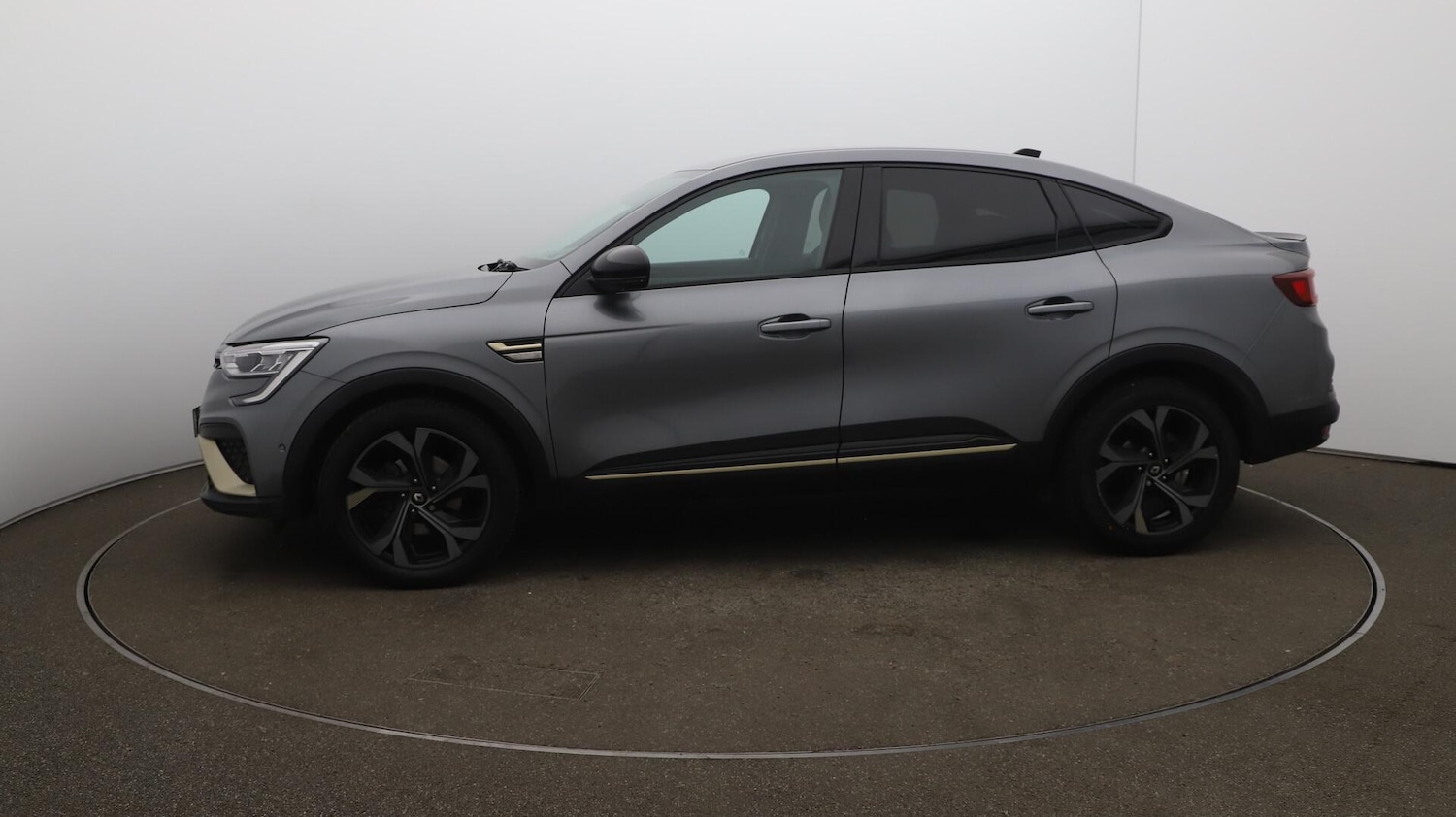 Used Renault Arkana 2023 for sale - 76083979: Photo 65