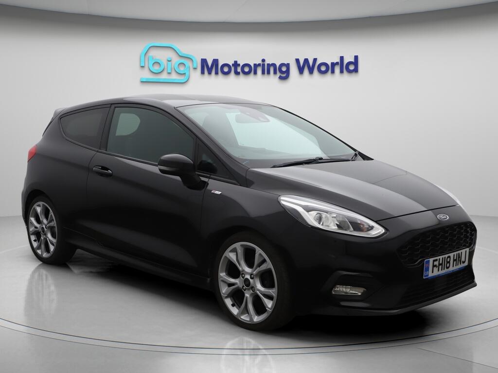 Used Ford Fiesta 2018 for sale - 76432953: Photo 1