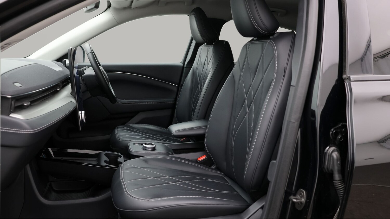 Used Ford Mustang Mach-E 2021 for sale - 77245190: Photo 14