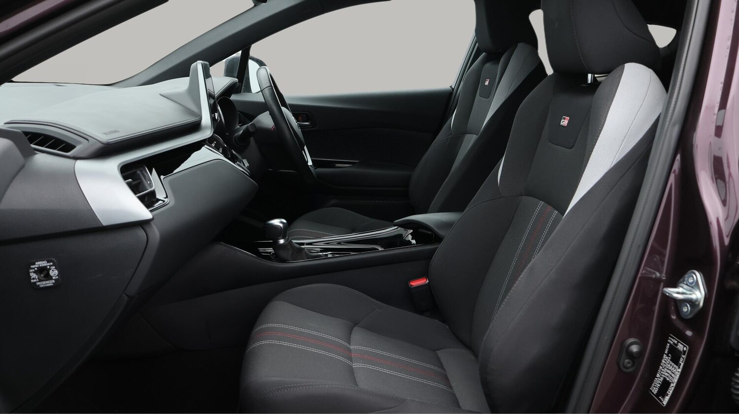 Used Toyota C-HR 2022 for sale - 75940190: Photo 15