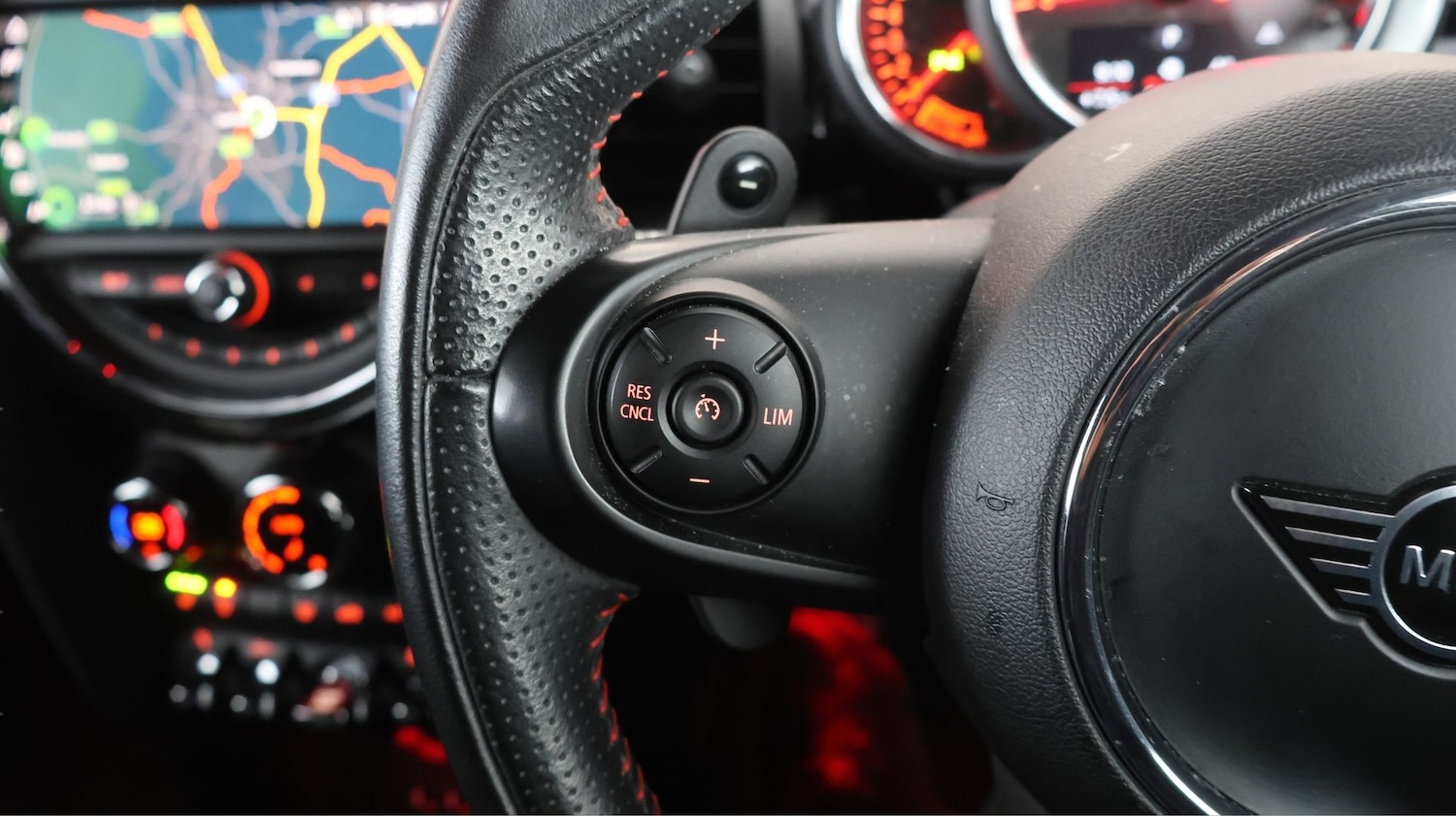 Used MINI Hatch 2020 for sale - 77675492: Photo 23