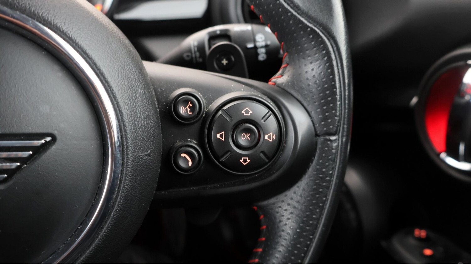 Used MINI Hatch 2020 for sale - 77675492: Photo 24