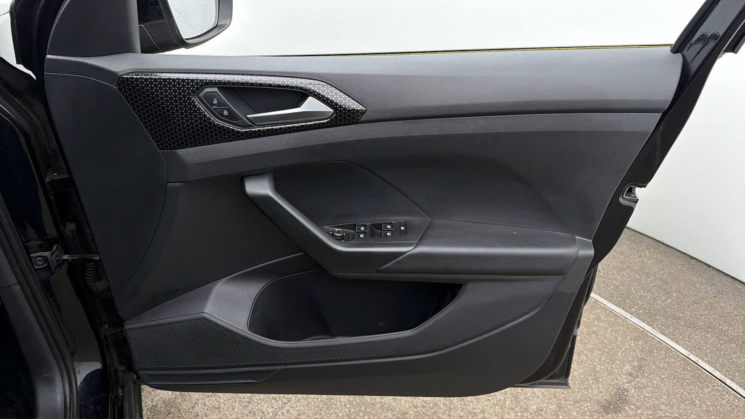 Used Volkswagen T-Cross 2023 for sale - 78004762: Photo 14