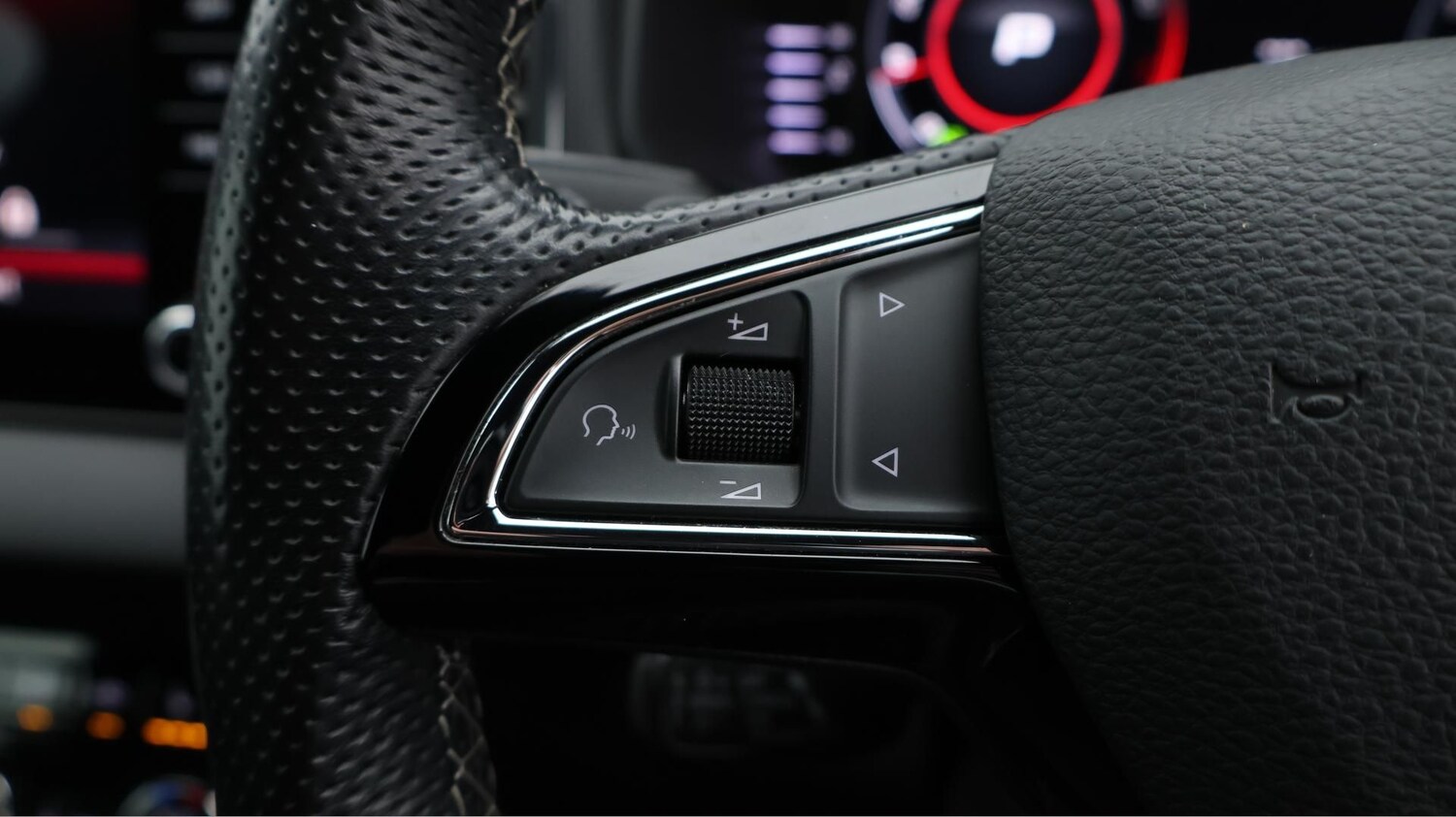 Used Skoda Karoq for sale - 77271481: Photo 26