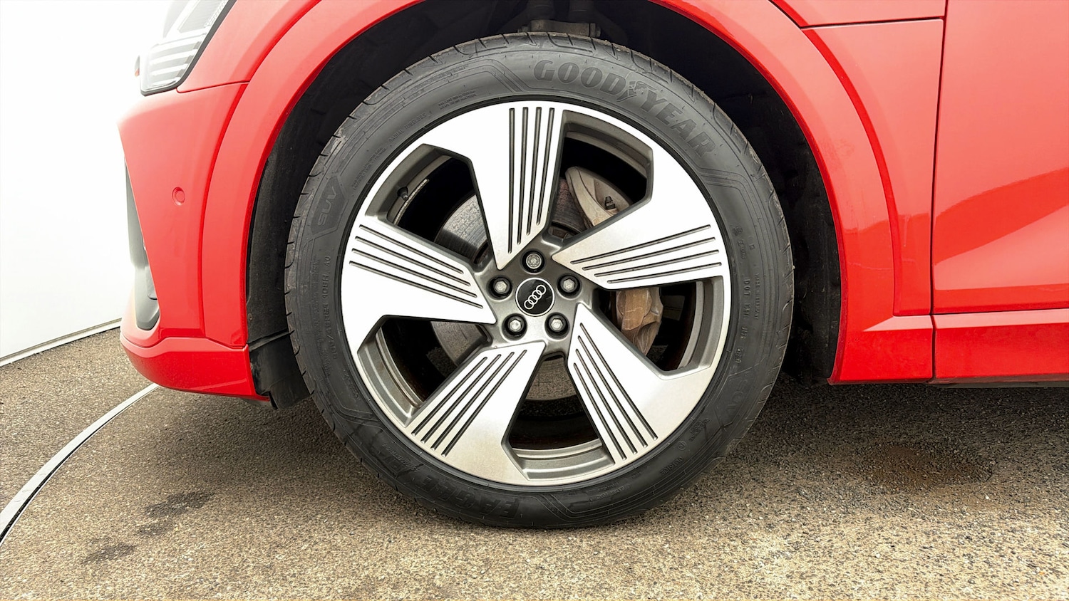 Used Audi e-tron 2021 for sale - 78106604: Photo 17