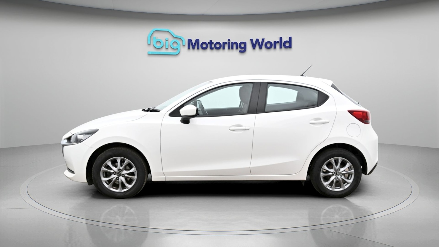 Used Mazda Mazda2 2023 for sale - 78004204: Photo 4
