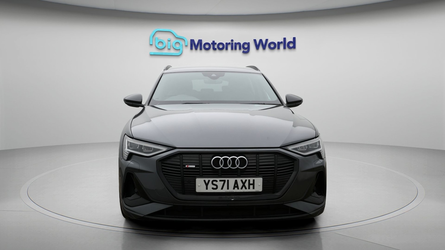 Used Audi e-tron 2021 for sale - 77461024: Photo 2