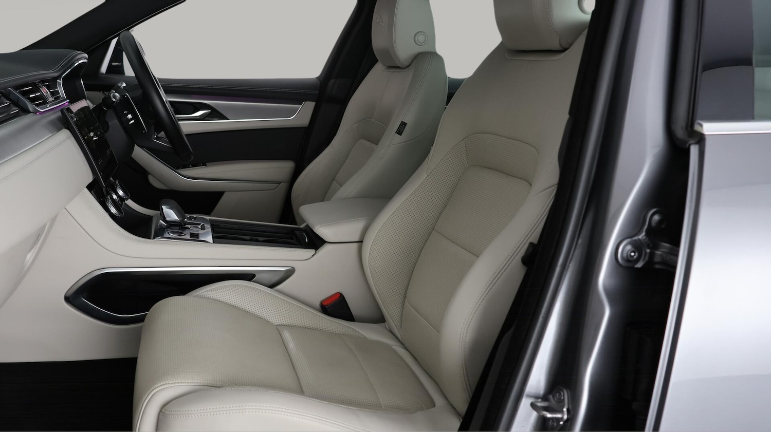 Used Jaguar F-Pace 2021 for sale - 76714839: Photo 15