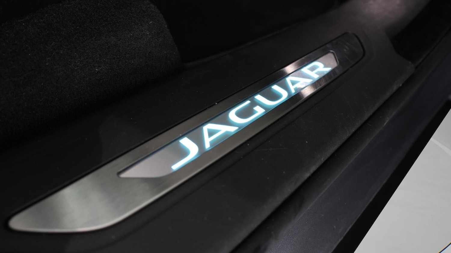 Used Jaguar F-Pace 2021 for sale - 76714839: Photo 26