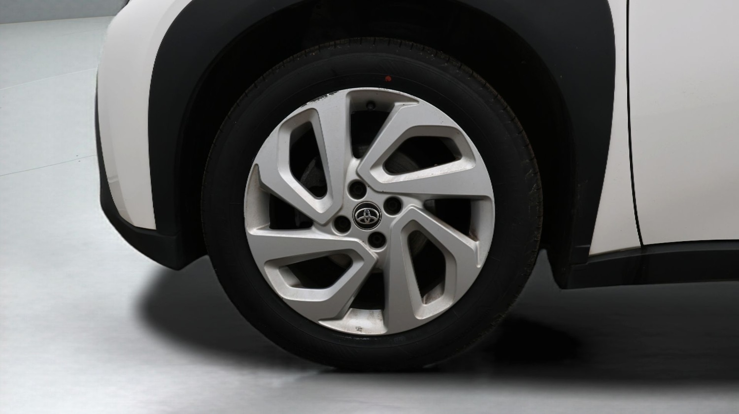 Used Toyota Aygo X 2023 for sale - 77746057: Photo 18