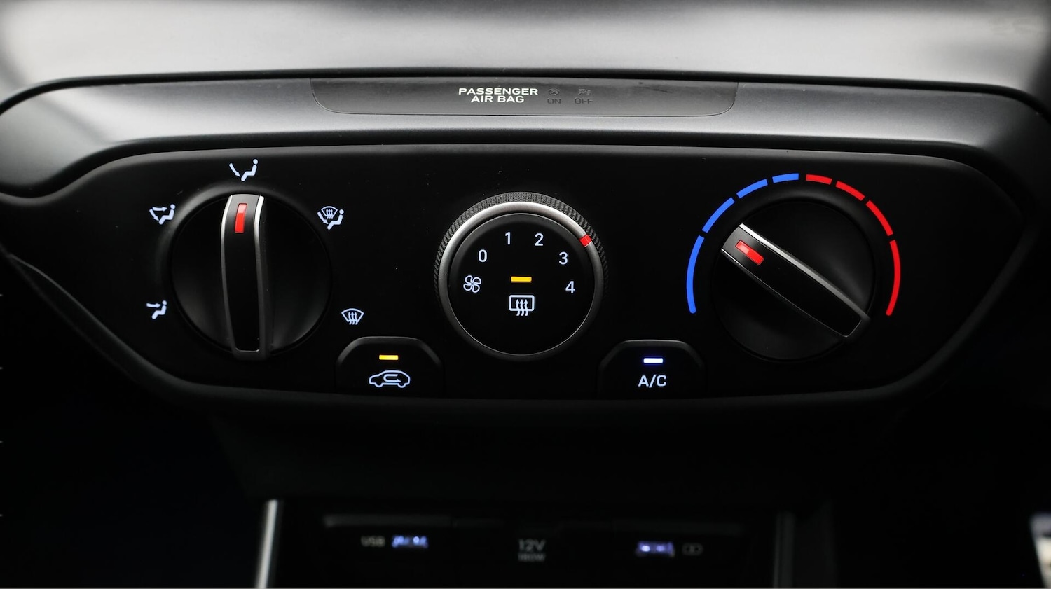 Used Hyundai BAYON 2022 for sale - 76561005: Photo 13