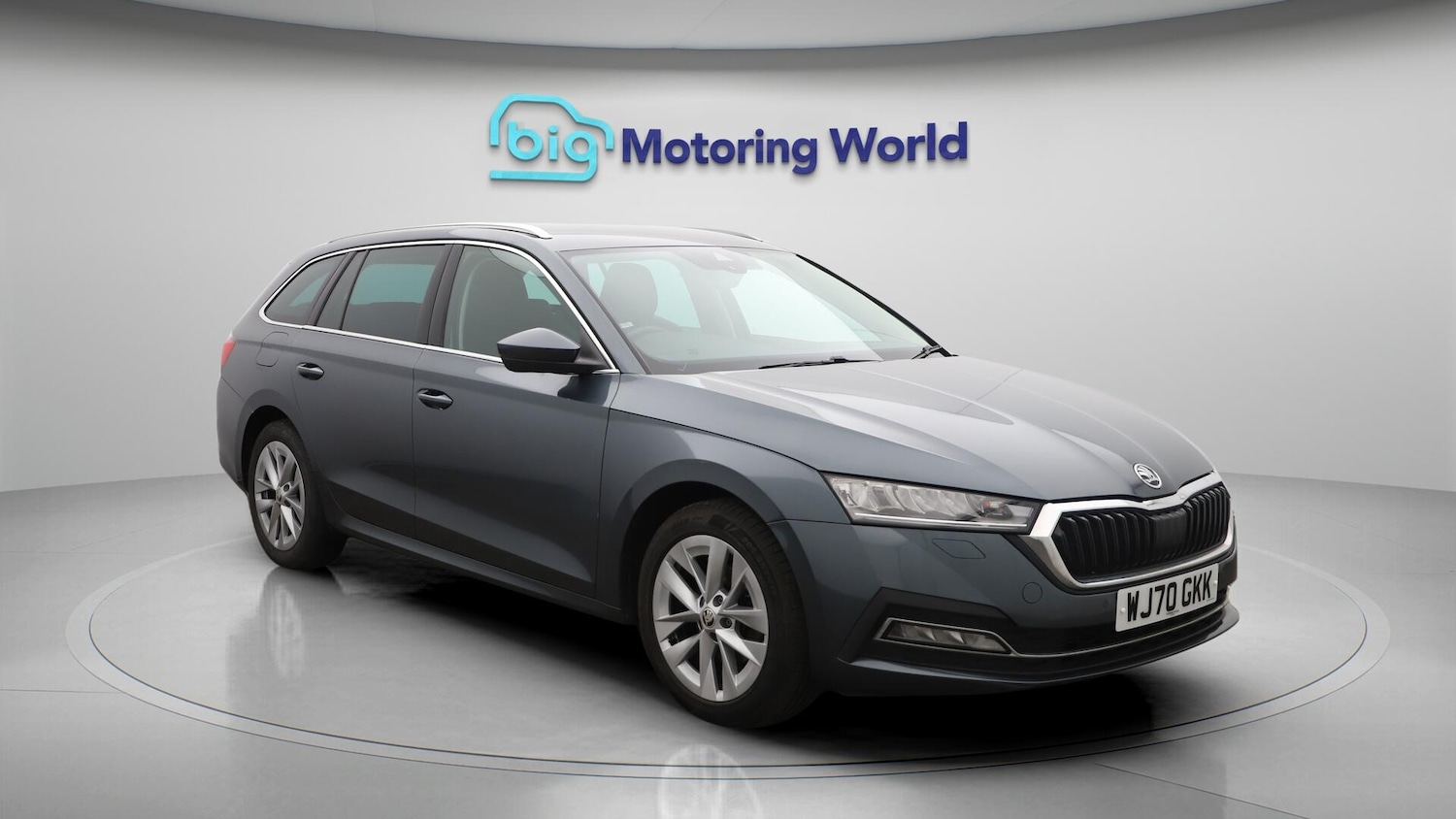 Used Skoda Octavia 2020 for sale - 76701762: Photo 2