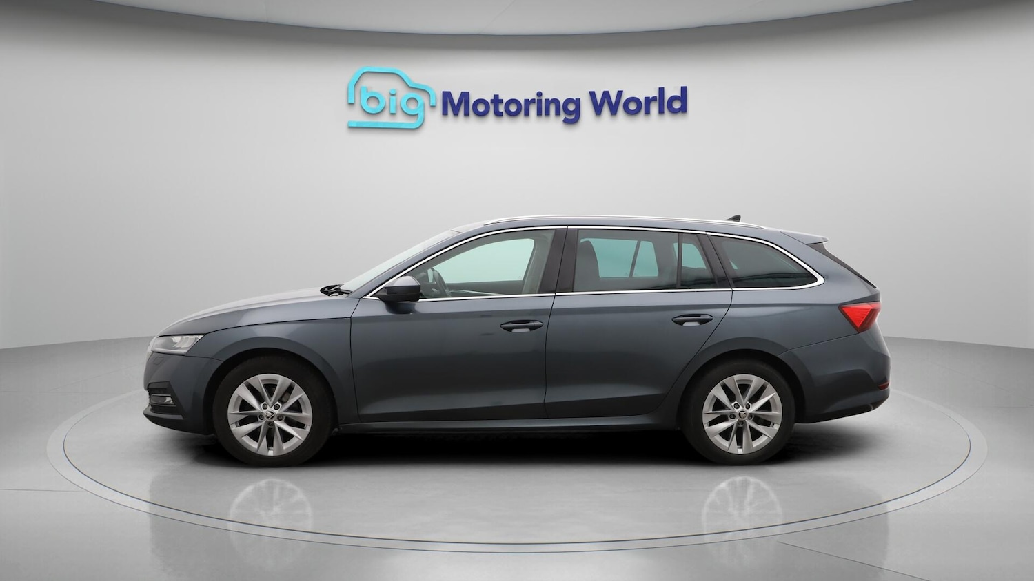 Used Skoda Octavia 2020 for sale - 76701762: Photo 5