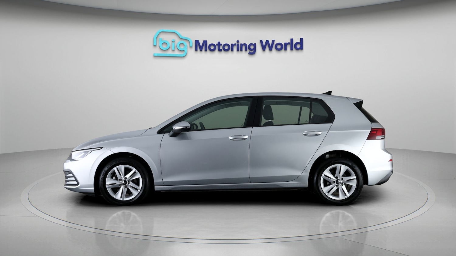 Used Volkswagen Golf 2024 for sale - 77935899: Photo 4