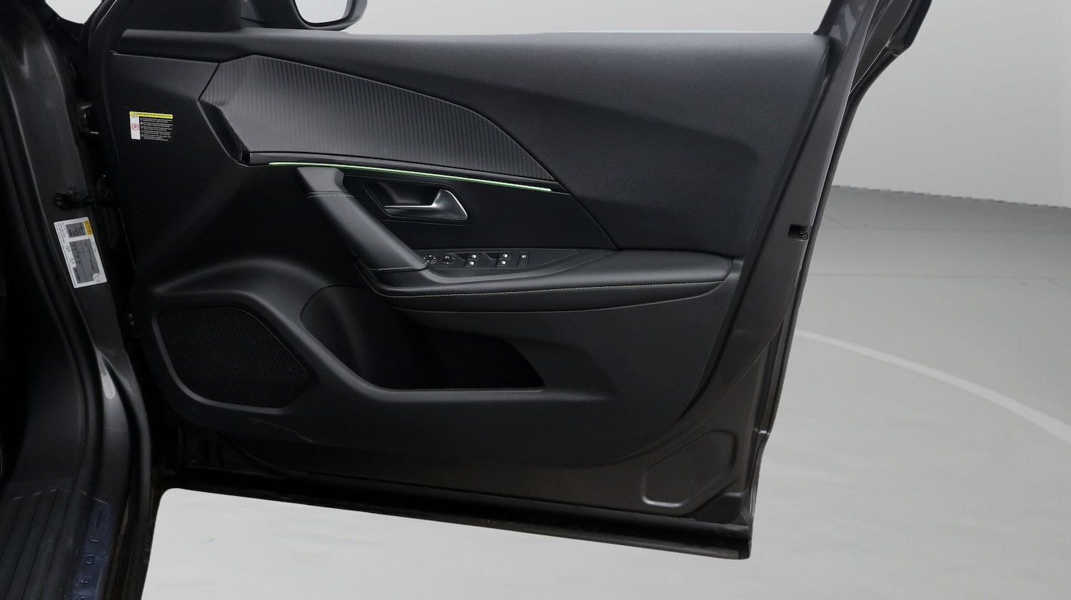 Used Peugeot 2008 2022 for sale - 77717308: Photo 15