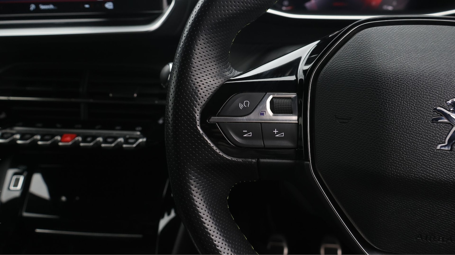 Used Peugeot 2008 2022 for sale - 77717308: Photo 24