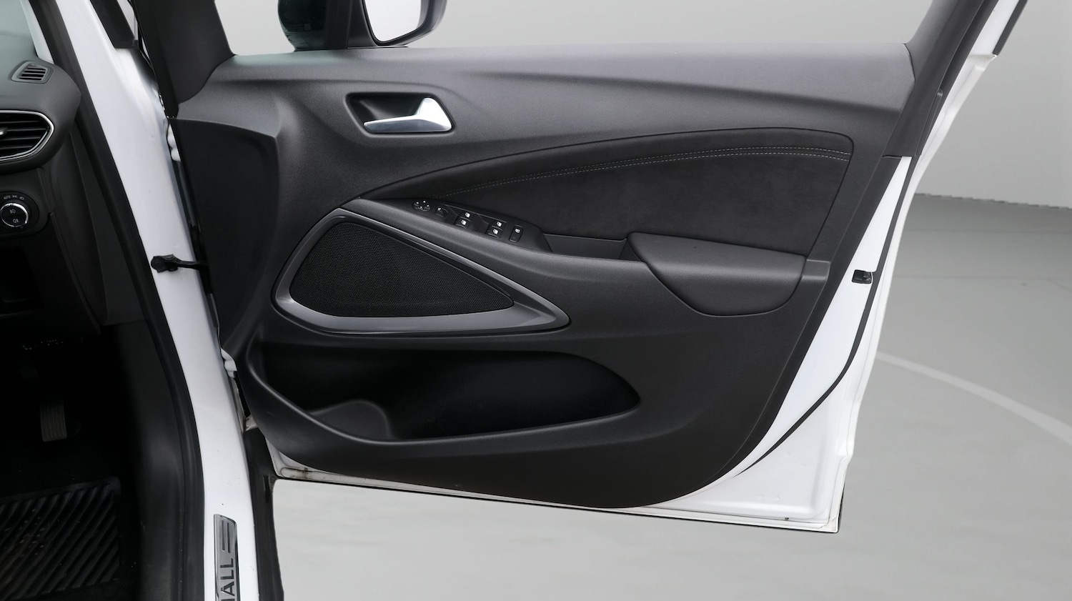 Used Vauxhall Crossland 2022 for sale - 77529333: Photo 15