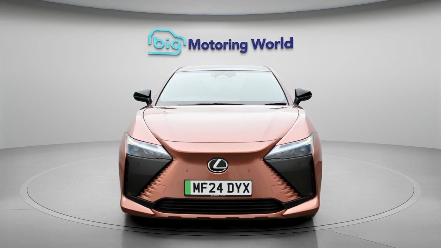 Used Lexus RZ 2024 for sale - 77954396: Photo 2