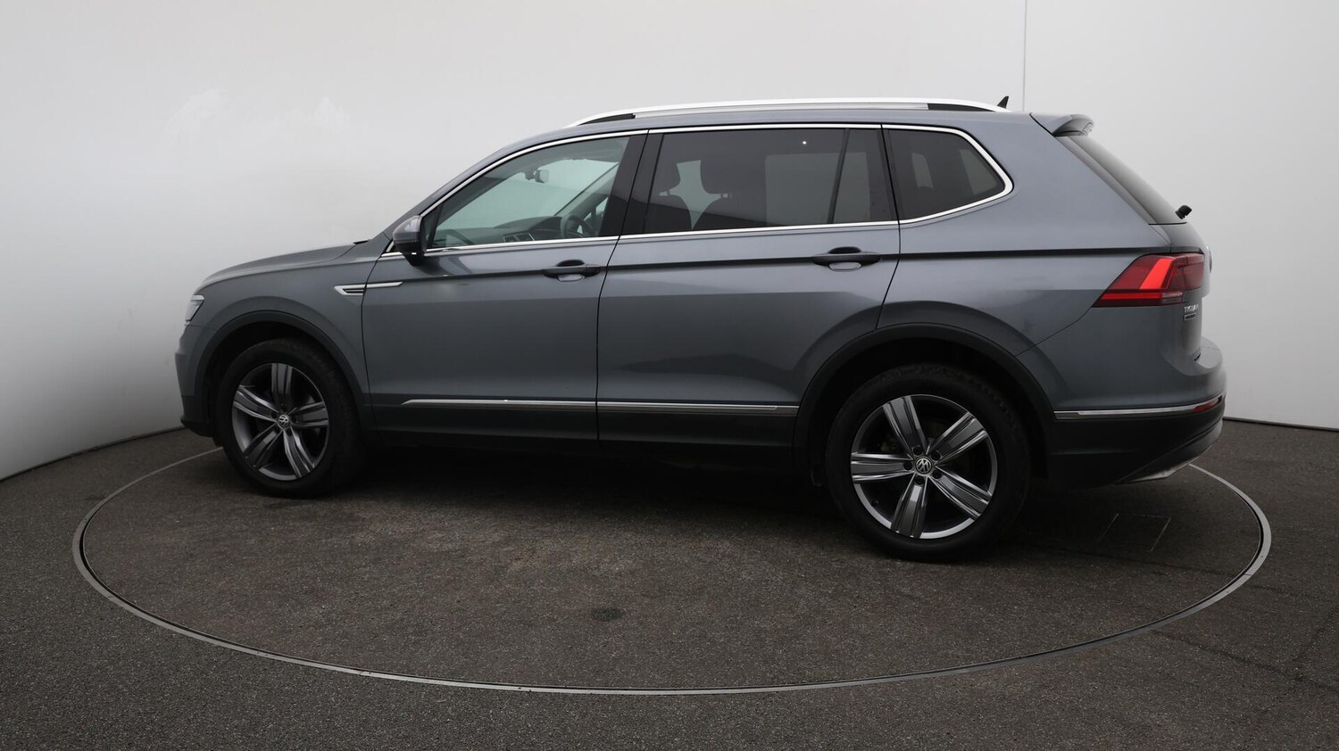 Used Volkswagen Tiguan Allspace 2020 for sale - 76657483: Photo 41
