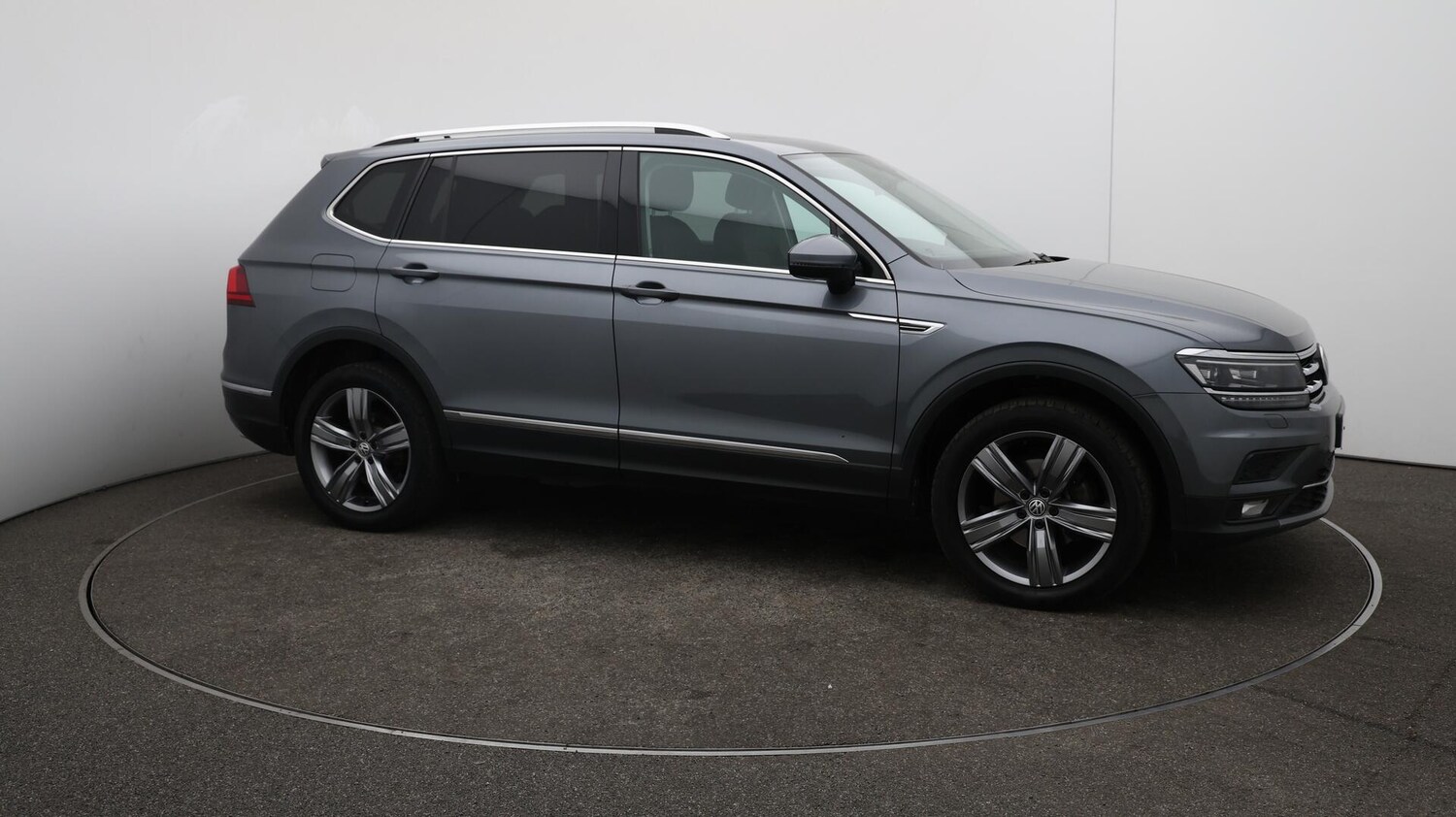 Used Volkswagen Tiguan Allspace 2020 for sale - 76657483: Photo 48