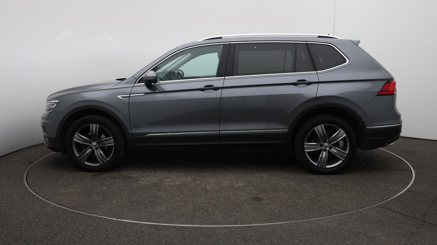Used Volkswagen Tiguan Allspace 2020 for sale - 76657483: Photo 52