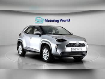 Used Toyota Yaris Cross 2023 for sale - 79853861: Photo