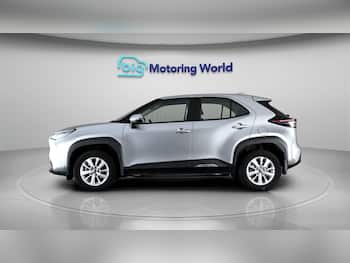 Used Toyota Yaris Cross 2023 for sale - 79853861: Photo