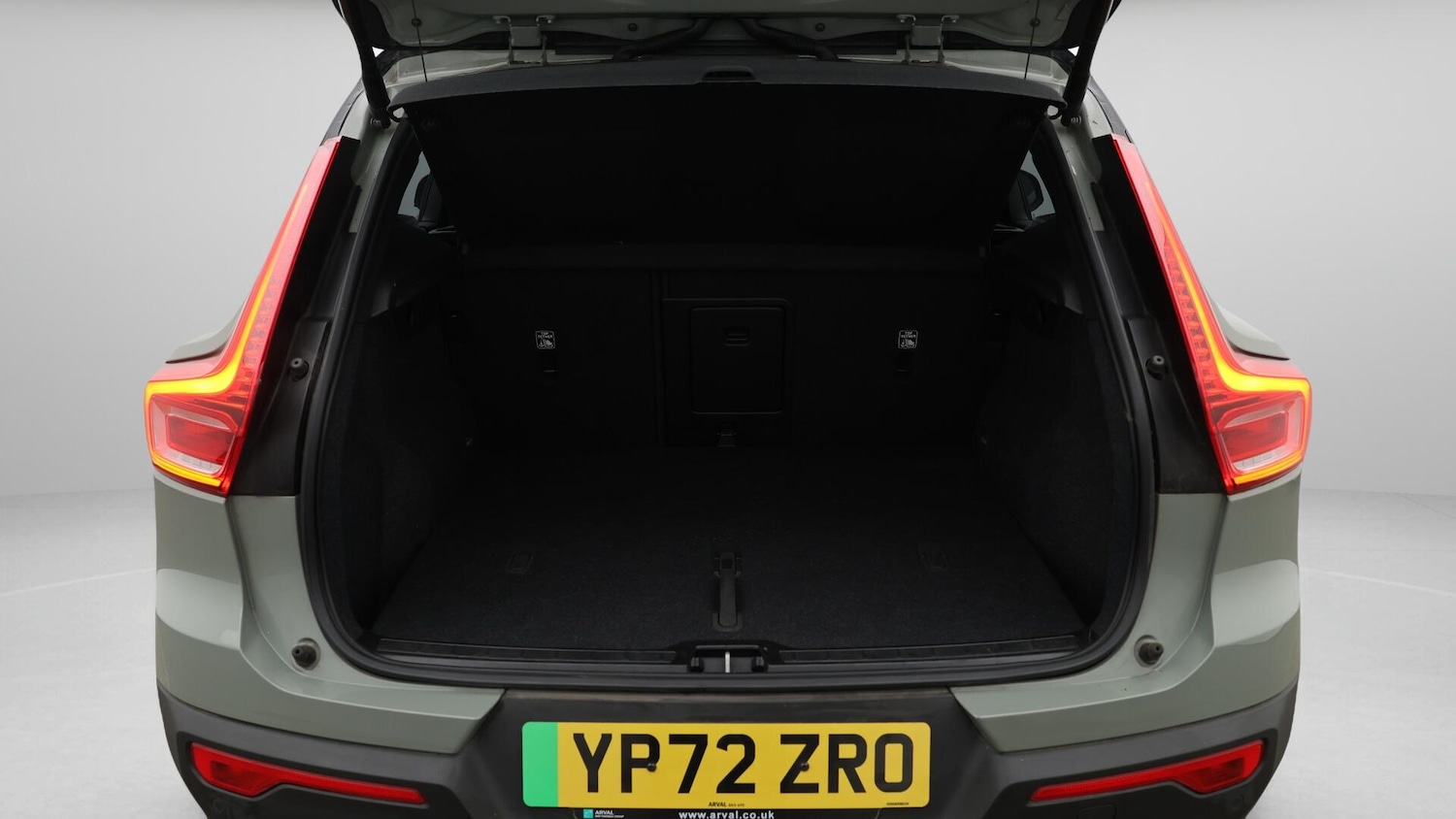 Used Volvo XC40 2022 for sale - 76765563: Photo 18