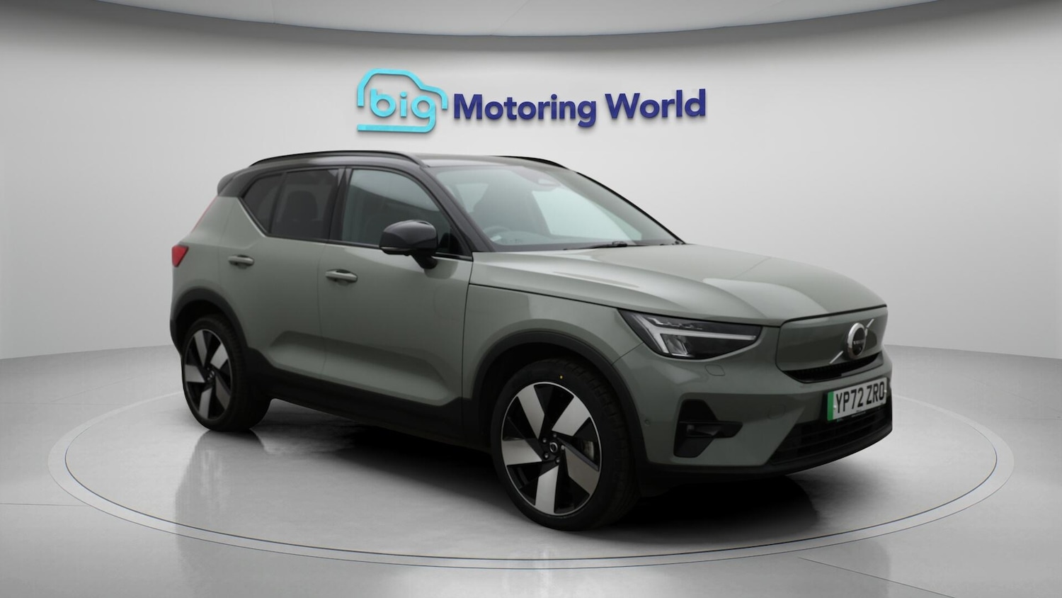Used Volvo XC40 2022 for sale - 76765563: Photo 2