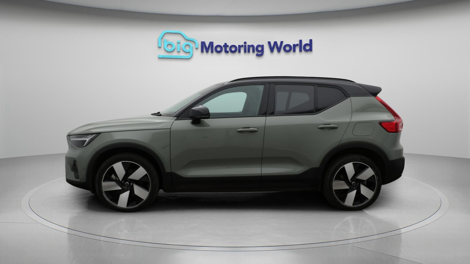 Used Volvo XC40 2022 for sale - 76765563: Photo 5