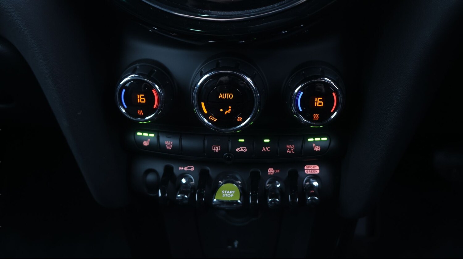 Used MINI Hatch 2023 for sale - 77270747: Photo 12