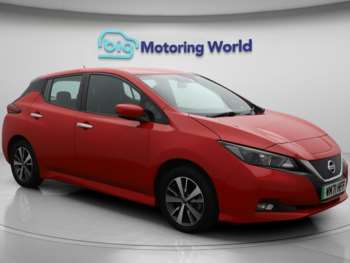 (71) - 40kWh Acenta Hatchback 5dr Electric Auto (150 ps)