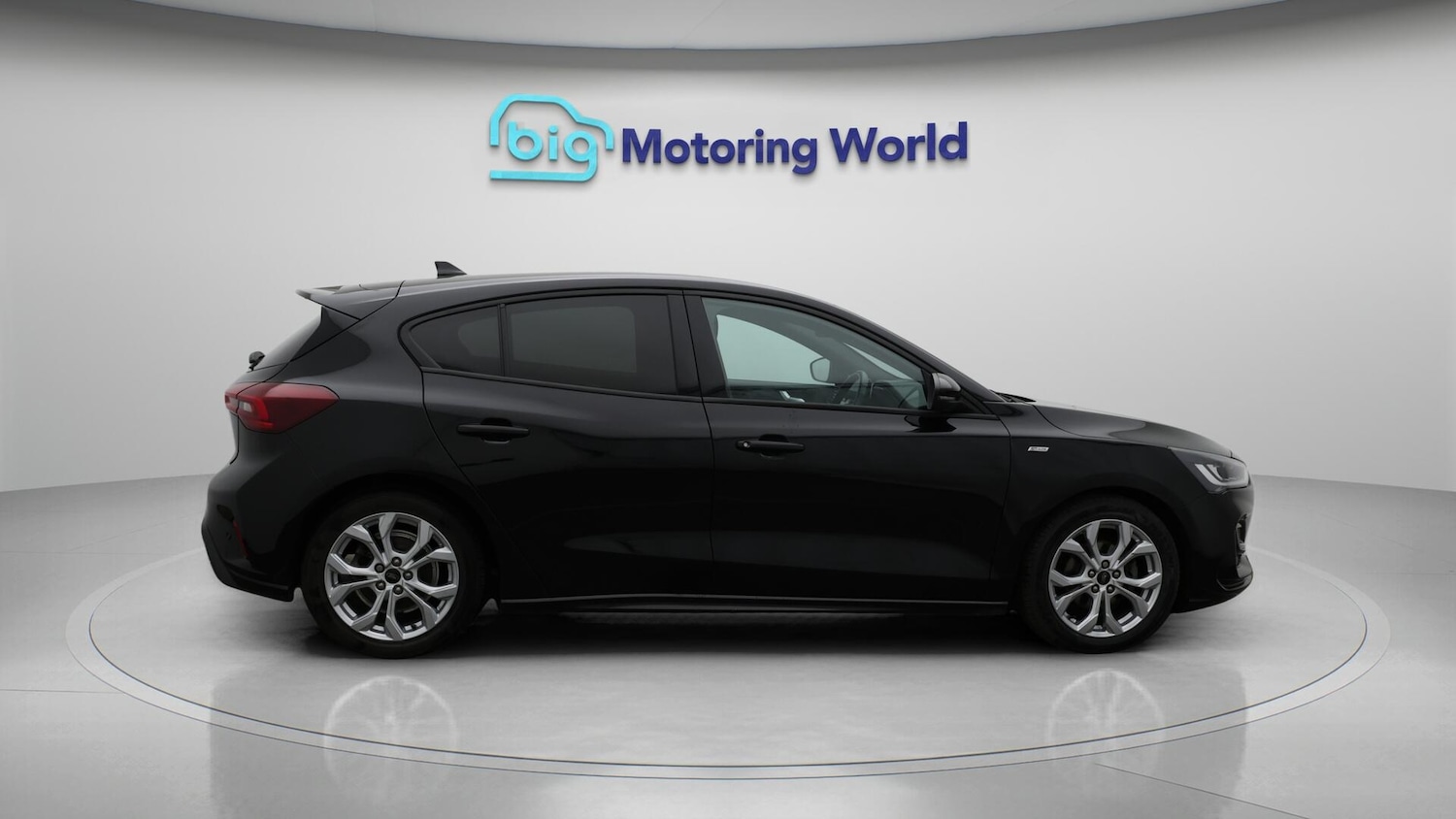 Used Ford Focus 2023 for sale - 76689782: Photo 9