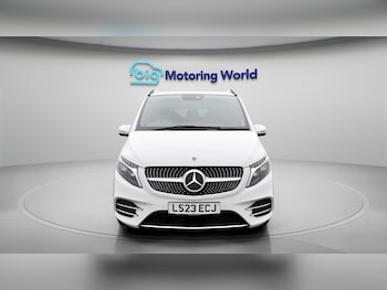 Used Mercedes-Benz V-Class 2023 for sale - 78390845: Photo