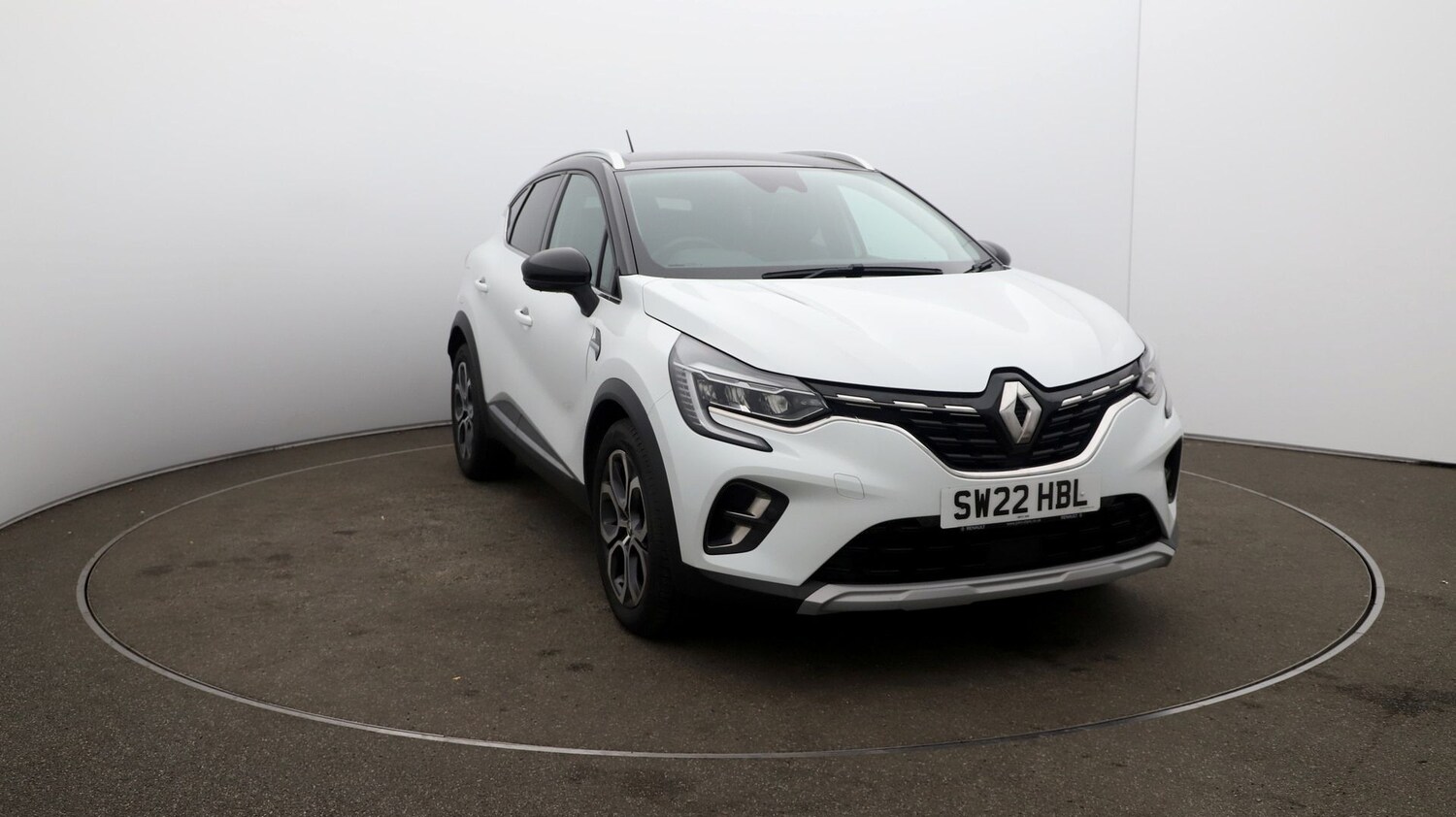 Used Renault Captur for sale - 76808937: Photo 33